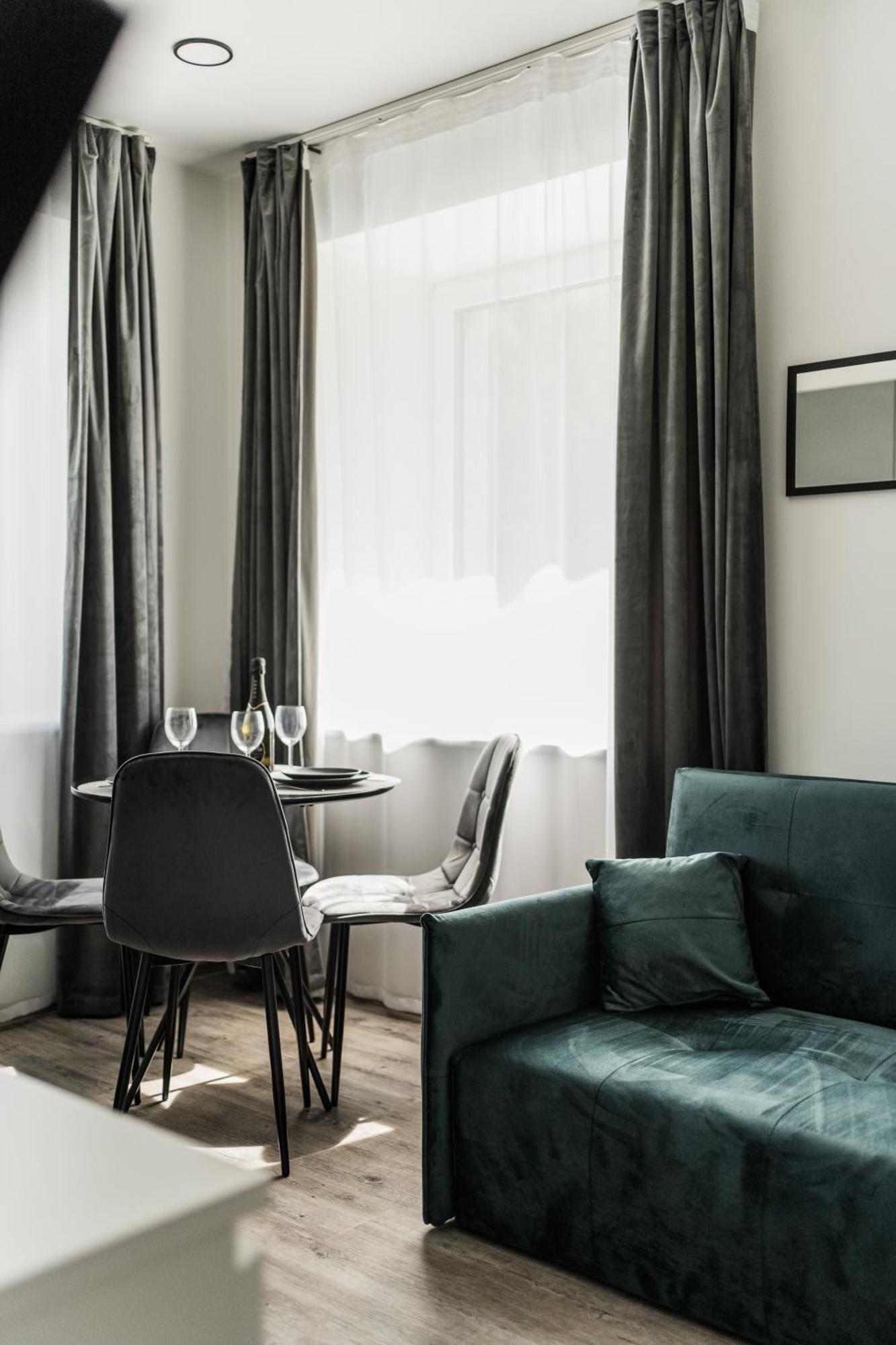 Riverra House Κάουνας Εξωτερικό φωτογραφία